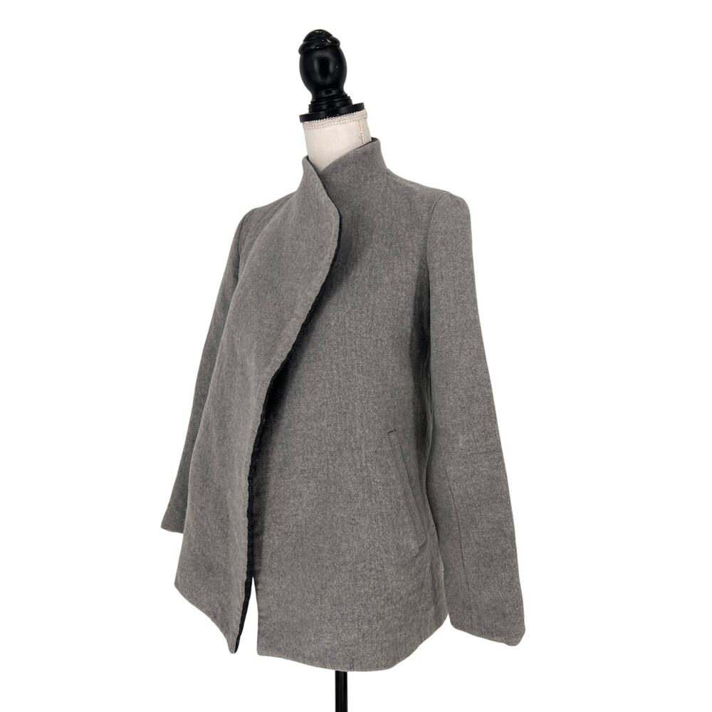 Theory Naomo Virgin Wool-Blend Jacket in Charcoal Light Heather - Picture 10 of 15